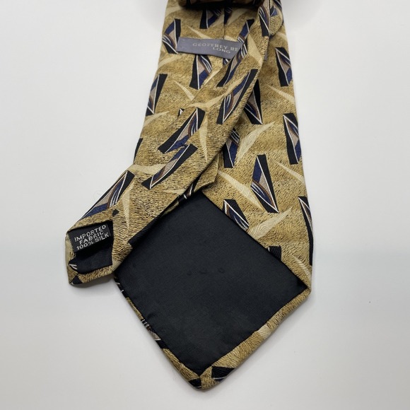 GEOFFREY BEAN LONG silk tie gold with black geometric pattern 66x3 3/4 - Picture 4 of 4